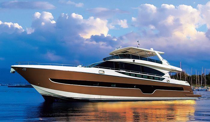 yacht broker